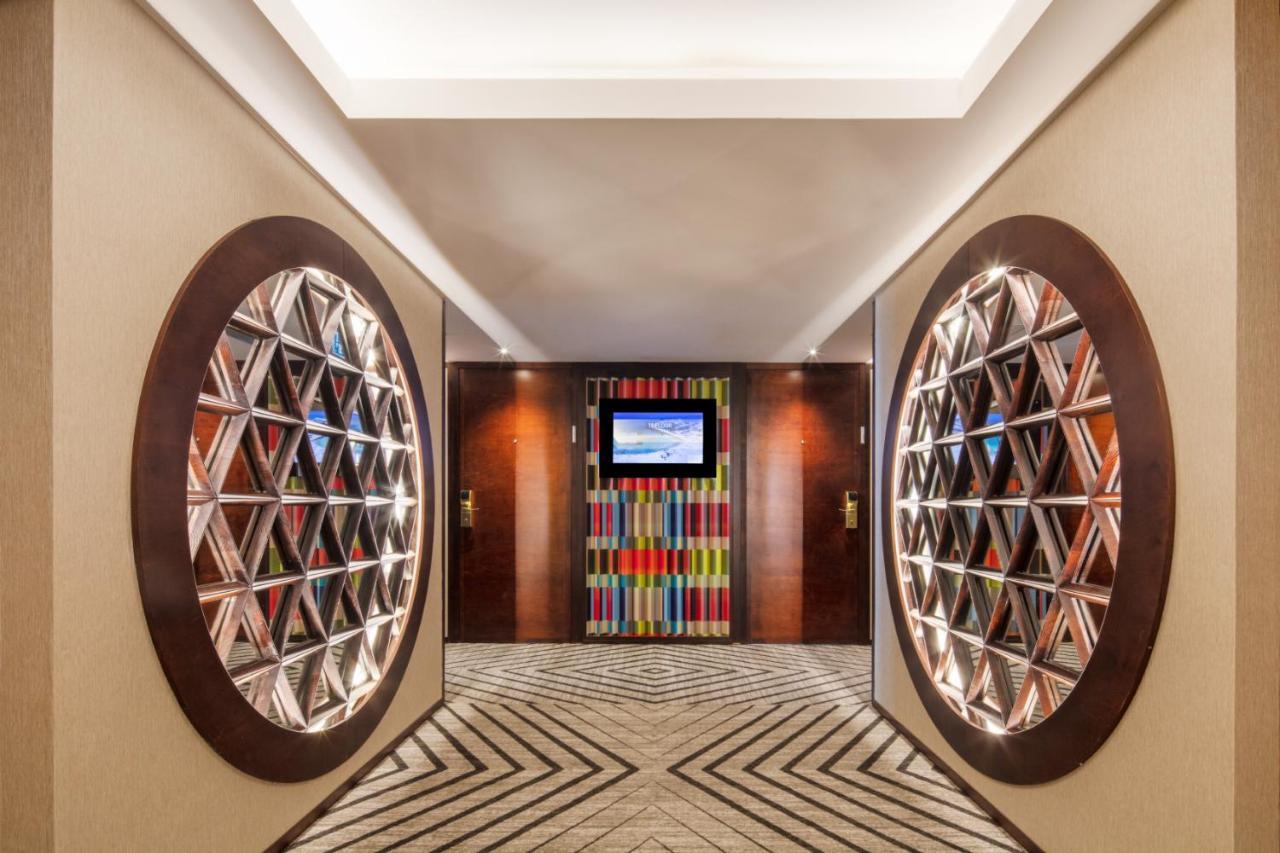 Hotel Renaissance Tel Aviv