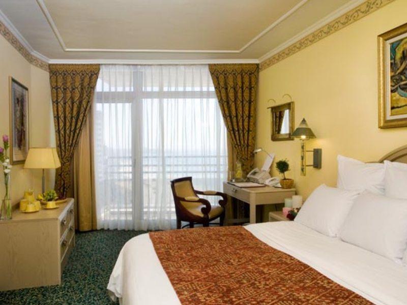 Hotel Renaissance 5*